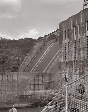 Madden Dam and Powerstation.